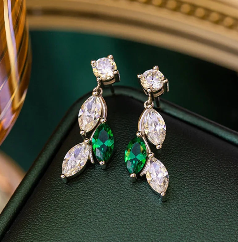 Luxury - Marquise Cut Mojssanite | Leaf-Shape Necklace & Earrings | Elegant Bridal Jewellery Sets.