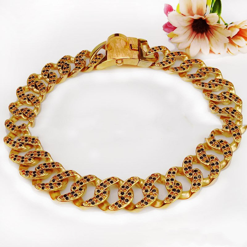 Luxury Diamond Dog Chain Collar – Reflective Mirror Finish Necklace for Stylish Pets.